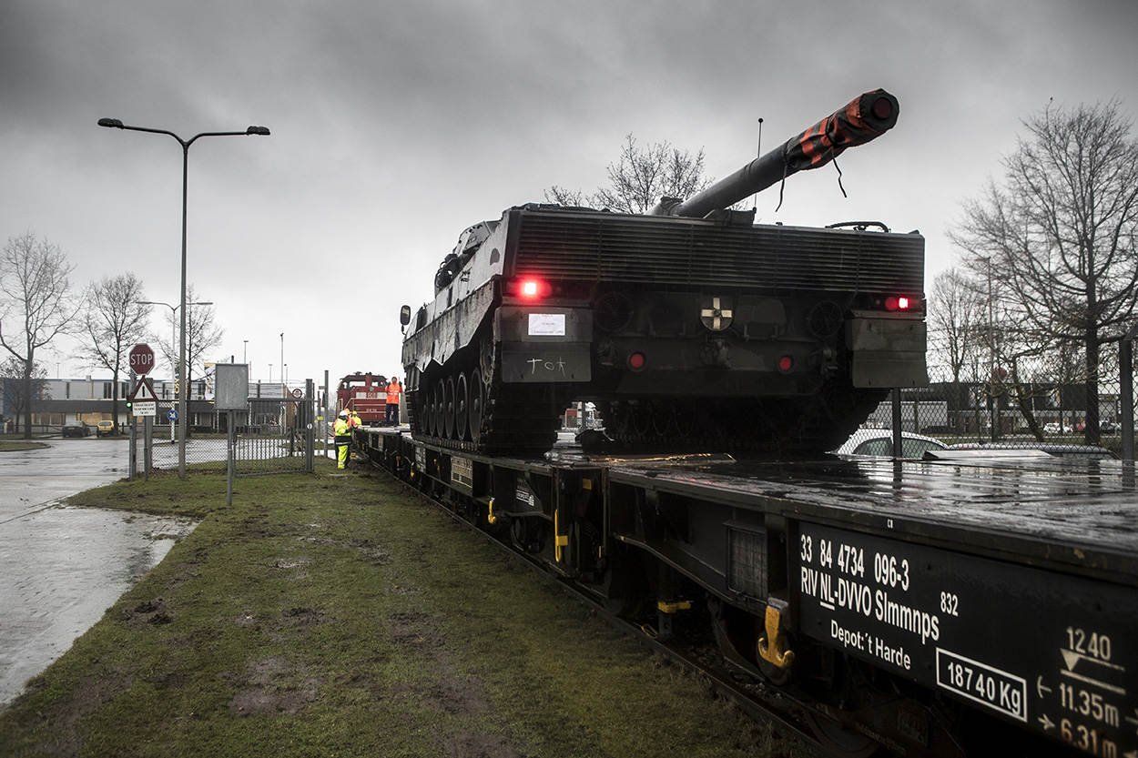On the battlefield it is the locomotive that wins, not the tank. That is why dismantling the CPK rail project is a blow to Poland's security